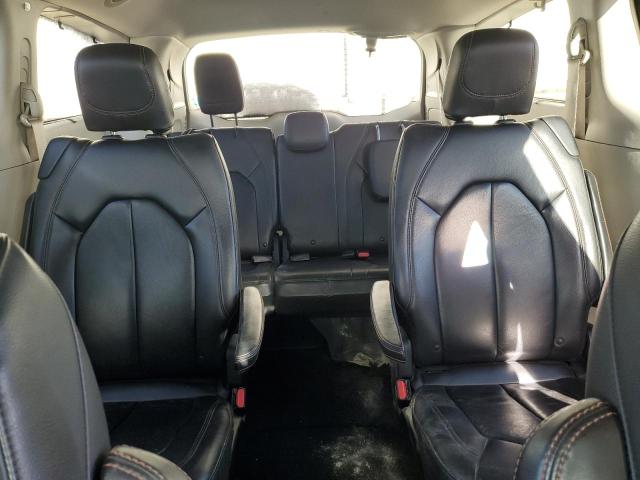 Photo 10 from auction – 2017 CHRYSLER PACIFICA T with VIN 2C4RC1BG6HR590849