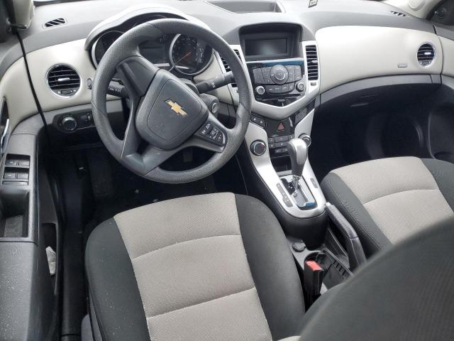 Photo 8 from auction – 2012 CHEVROLET CRUZE LS with VIN 1G1PC5SH3C7179385