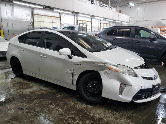 Photo 4 from auction – 2014 TOYOTA PRIUS with VIN JTDKN3DU5E1749709
