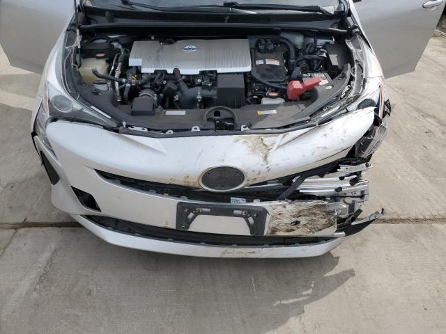 Photo 11 from auction – 2016 TOYOTA PRIUS with VIN JTDKBRFU0G3000932