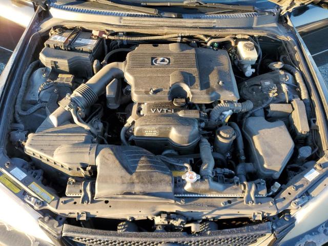 Photo 11 from auction – 2003 LEXUS IS 300 with VIN JTHBD192530079126
