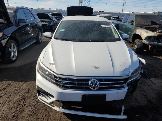 Photo 5 from auction – 2016 VOLKSWAGEN PASSAT S with VIN 1VWAT7A30GC032918