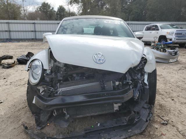 Photo 5 from auction – 2019 VOLKSWAGEN BEETLE S with VIN 3VWFD7AT4KM710239