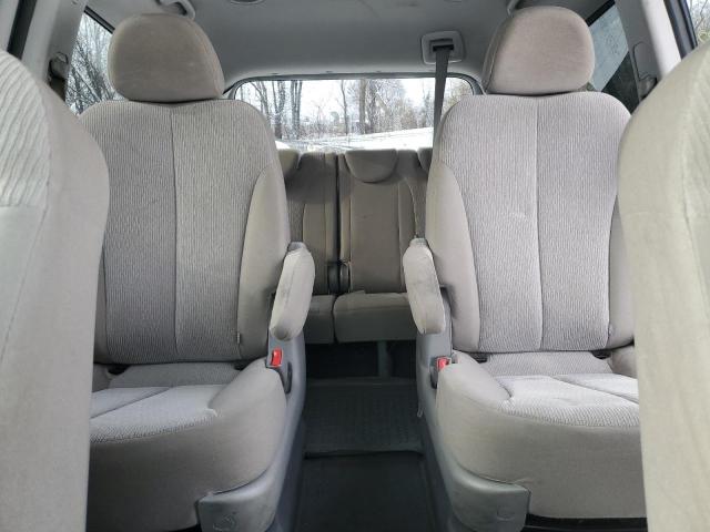 Photo 10 from auction – 2011 KIA SEDONA LX with VIN KNDMG4C73B6404195
