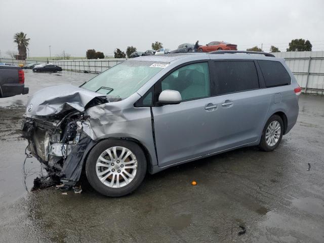 TOYOTA SIENNA XLE 2012 with VIN 5TDYK3DC4CS189563 - Photo from auction
