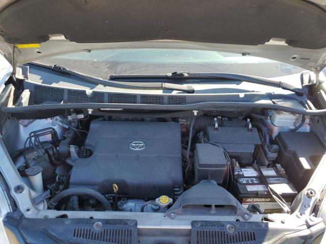 Photo 12 from auction – 2015 TOYOTA SIENNA with VIN 5TDZK3DC6FS647841