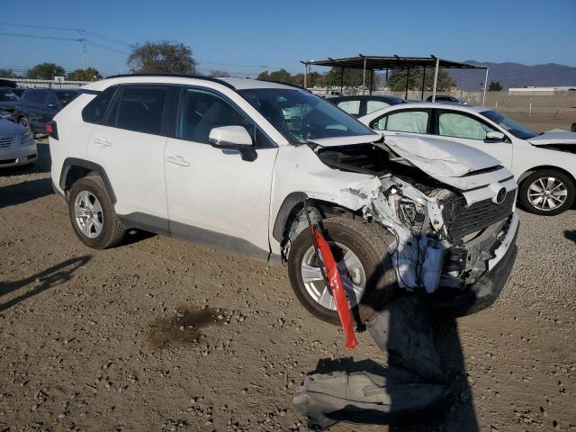 Photo 4 from auction – 2021 TOYOTA RAV4 XLE with VIN 2T3W1RFVXMC138145