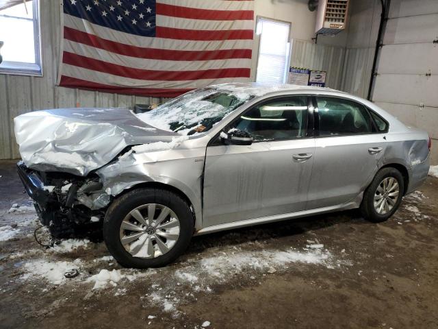 Photo 1 from auction – 2015 VOLKSWAGEN PASSAT S with VIN 1VWAT7A30FC008651