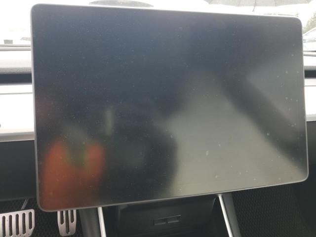 Photo 9 from auction – 2018 TESLA MODEL 3 with VIN 5YJ3E1EB9JF135561