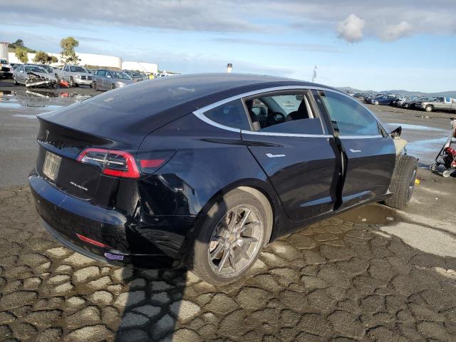 Photo 3 from auction – 2018 TESLA MODEL 3 with VIN 5YJ3E1EBXJF077167