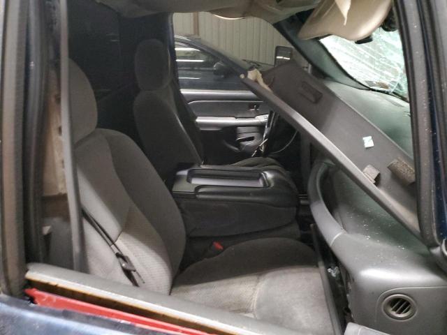 Photo 10 from auction – 2004 CHEVROLET SILVERADO with VIN 1GCHK24U04E258307