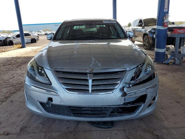 Photo 5 from auction – 2012 HYUNDAI GENESIS 5. with VIN KMHGC4DH2CU192978