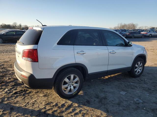Photo 3 from auction – 2013 KIA SORENTO LX with VIN 5XYKT3A18DG419013