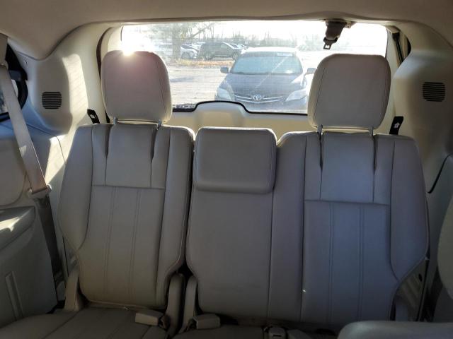 Photo 10 from auction – 2013 CHRYSLER TOWN & COU with VIN 2C4RC1CG8DR537739
