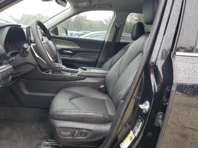 Photo 7 from auction – 2024 TOYOTA GRAND HIGH with VIN 5TDAAAB54RS056503