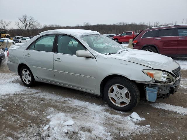 Photo 4 from auction – 2002 TOYOTA CAMRY LE with VIN 4T1BF32KX2U021226