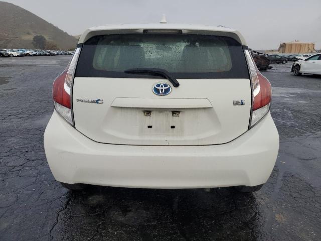 Photo 6 from auction – 2015 TOYOTA PRIUS C with VIN JTDKDTB35F1587093