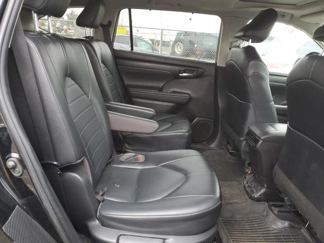 Photo 11 from auction – 2022 TOYOTA HIGHLANDER with VIN 5TDHZRBH6NS250847