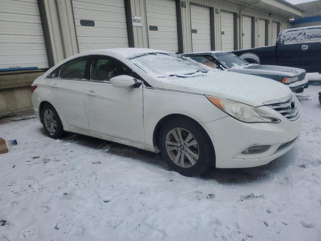 Photo 4 from auction – 2013 HYUNDAI SONATA GLS with VIN 5NPEB4AC8DH511111