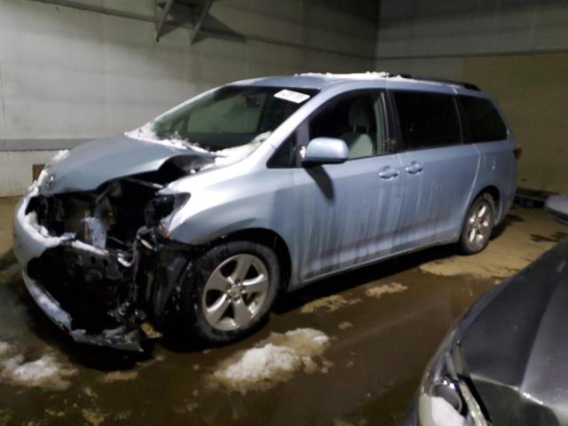 Photo 1 from auction – 2015 TOYOTA SIENNA LE with VIN 5TDKK3DC6FS634007