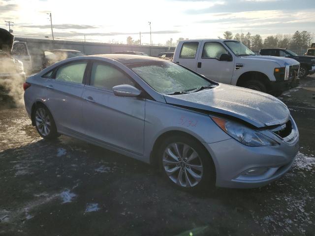 Photo 4 from auction – 2012 HYUNDAI SONATA SE with VIN 5NPEC4AB0CH411488