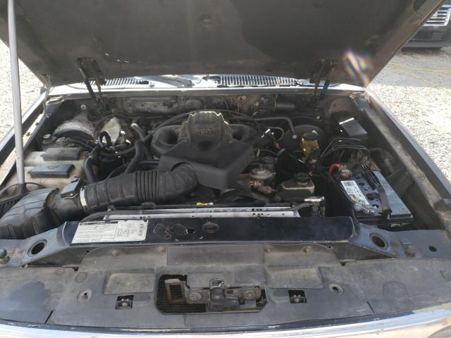 صورة رقم 12 من المزاد - 1999 FORD EXPLORER مع VIN 1FMZU32E9XZB04865