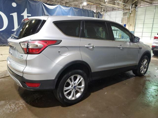 Photo 3 from auction – 2017 FORD ESCAPE SE with VIN 1FMCU0GD3HUB38867