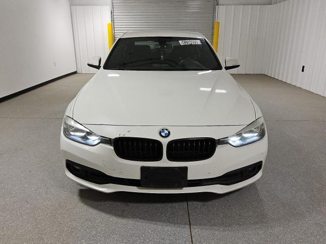 Photo 5 from auction – 2017 BMW 320 I with VIN WBA8A9C38HAC99799