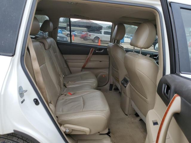 Photo 11 from auction – 2010 TOYOTA HIGHLANDER with VIN 5TDYK3EH6AS013900