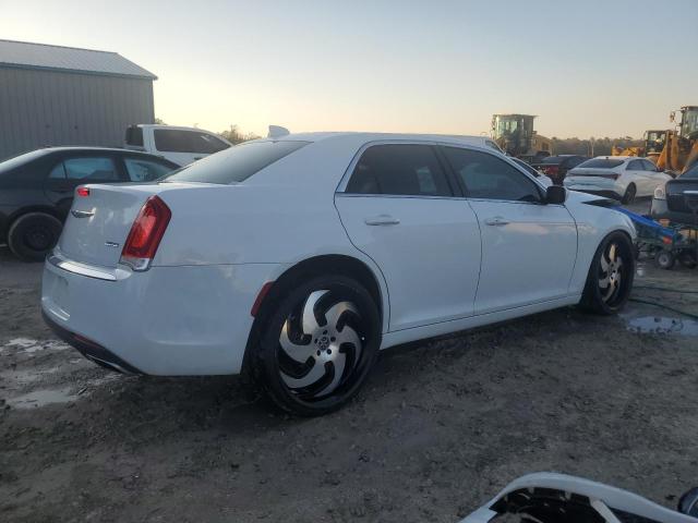Photo 3 from auction – 2015 CHRYSLER 300 LIMITE with VIN 2C3CCAAG3FH859307