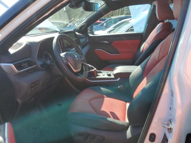 Photo 7 from auction – 2023 TOYOTA HIGHLANDER with VIN 5TDKDRBHXPS512876