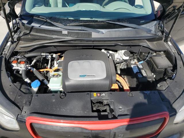 Photo 11 from auction – 2016 KIA SOUL EV + with VIN KNDJX3AE9G7014296