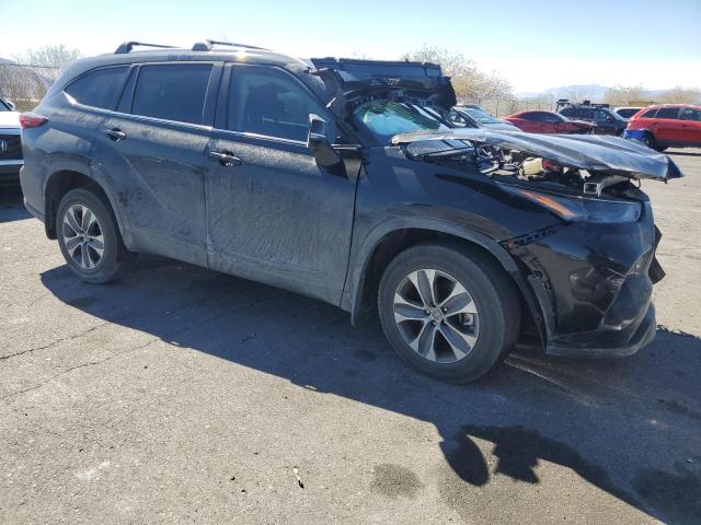 Photo 4 from auction – 2023 TOYOTA HIGHLANDER with VIN 5TDKDRBH4PS042330