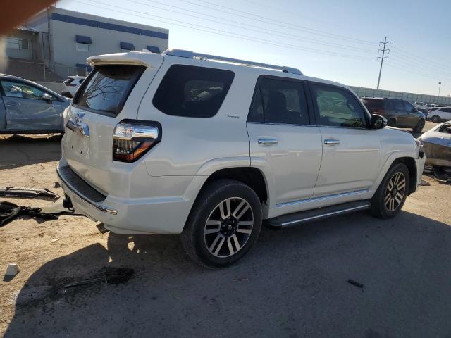 Photo 3 from auction – 2017 TOYOTA 4RUNNER SR with VIN JTEBU5JR2H5477594