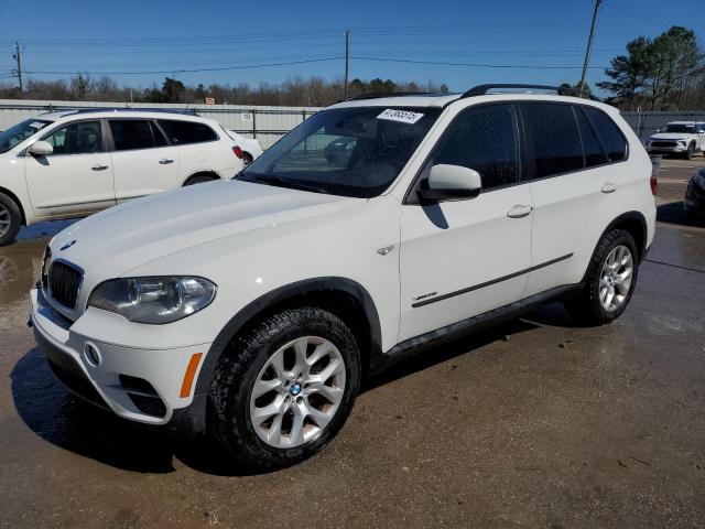 BMW X5 XDRIVE3 2013 with VIN 5UXZV4C55D0E02479 - Photo from auction