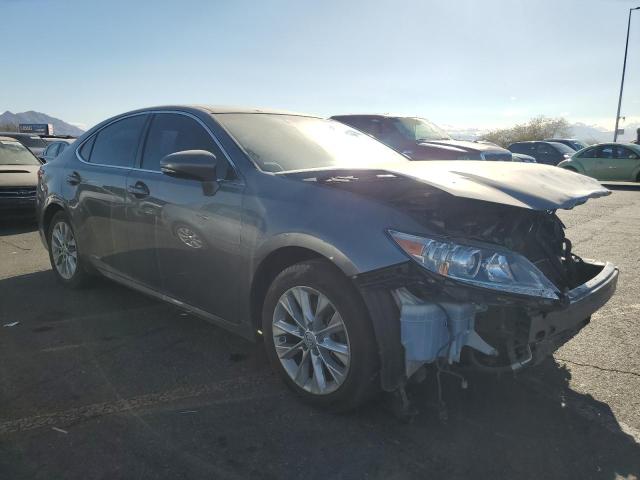 Foto 4 de la subasta – 2013 LEXUS ES 300H con VIN JTHBW1GG6D2016034