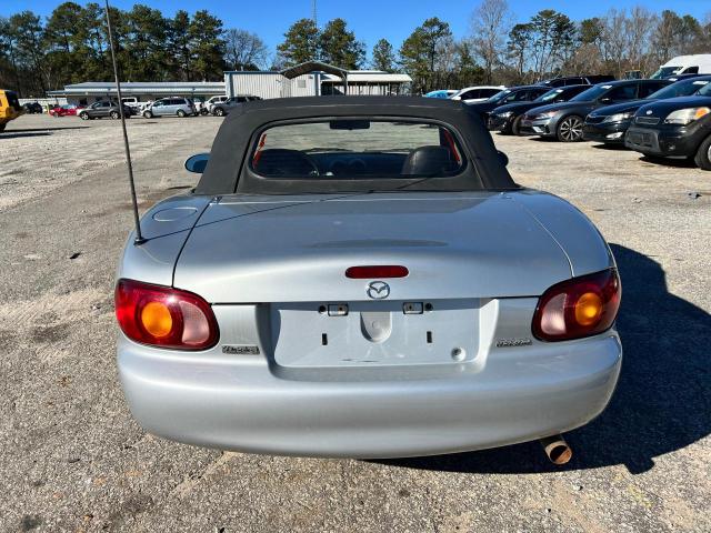 Photo 6 from auction – 2000 MAZDA MX-5 MIATA with VIN JM1NB3532Y0147646