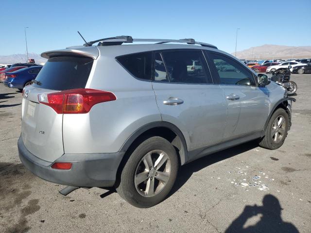 Photo 3 from auction – 2013 TOYOTA RAV4 XLE with VIN JTMWFREV8D5001553