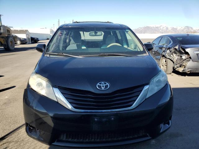 Photo 5 from auction – 2012 TOYOTA SIENNA LE with VIN 5TDJK3DC9CS038655