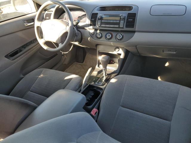 Photo 8 from auction – 2005 TOYOTA CAMRY LE with VIN 4T1BE30K45U549645