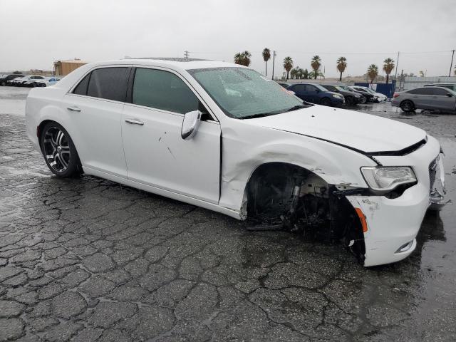 Photo 4 from auction – 2016 CHRYSLER 300C with VIN 2C3CCAEG4GH287000