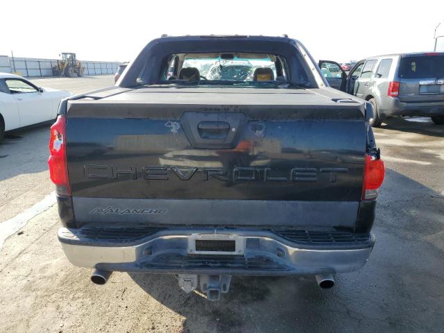 Photo 6 from auction – 2005 CHEVROLET AVALANCHE with VIN 3GNEC12Z75G142905
