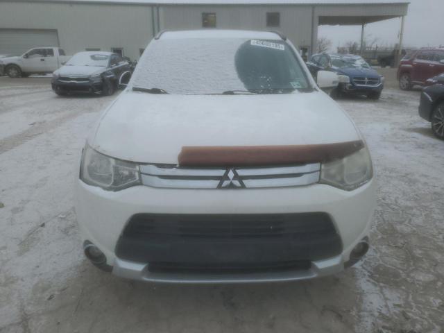 Photo 5 from auction – 2015 MITSUBISHI OUTLANDER with VIN JA4AZ3A34FZ012493