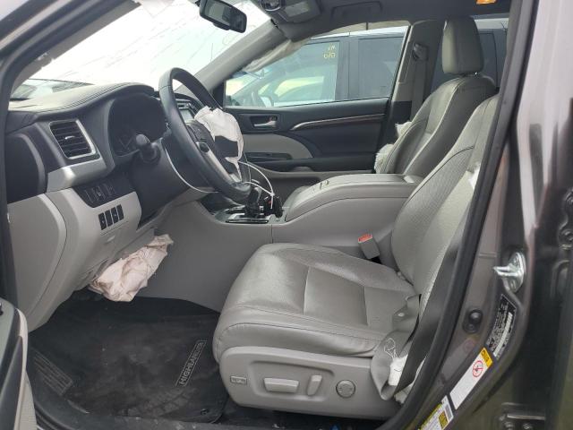 Photo 7 from auction – 2016 TOYOTA HIGHLANDER with VIN 5TDDKRFH4GS256713