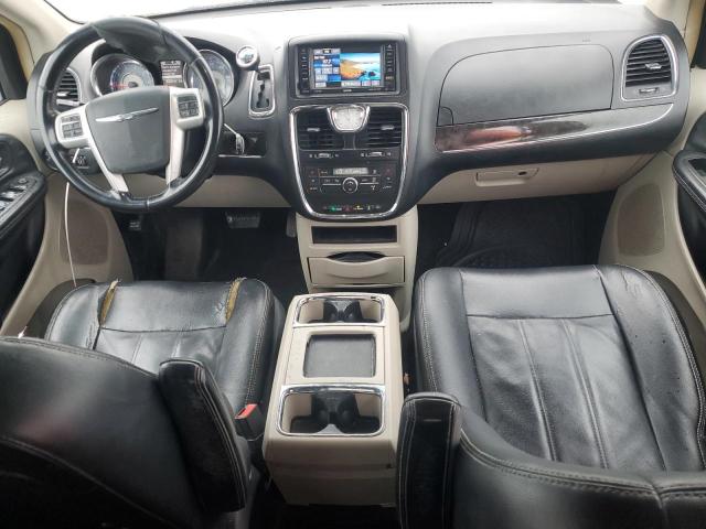 Photo 8 from auction – 2015 CHRYSLER TOWN & COU with VIN 2C4RC1BGXFR587644