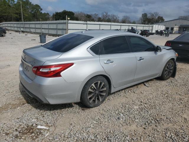 Photo 3 from auction – 2017 NISSAN ALTIMA 2.5 with VIN 1N4AL3AP2HC141774
