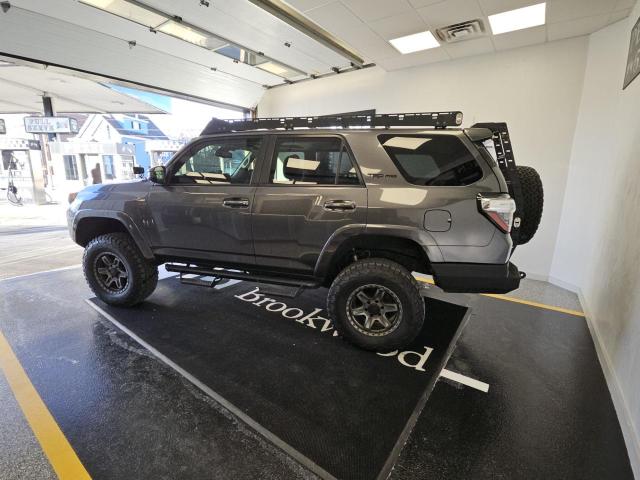 Photo 3 from auction – 2021 TOYOTA 4RUNNER VE with VIN JTELU5JR7M5866077
