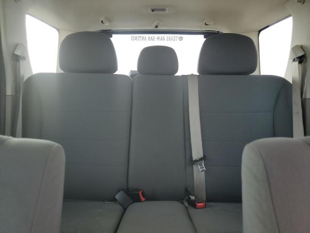 Photo 10 from auction – 2012 FORD ESCAPE XLS with VIN 1FMCU0C74CKB41510