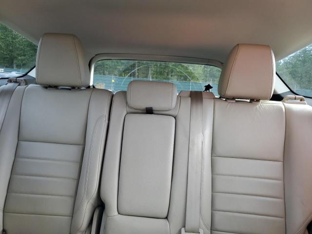 Photo 10 from auction – 2016 FORD ESCAPE SE with VIN 1FMCU0GX2GUB60884