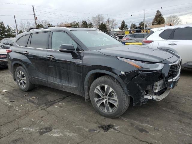 Photo 4 from auction – 2022 TOYOTA HIGHLANDER with VIN 5TDHZRBH6NS250847